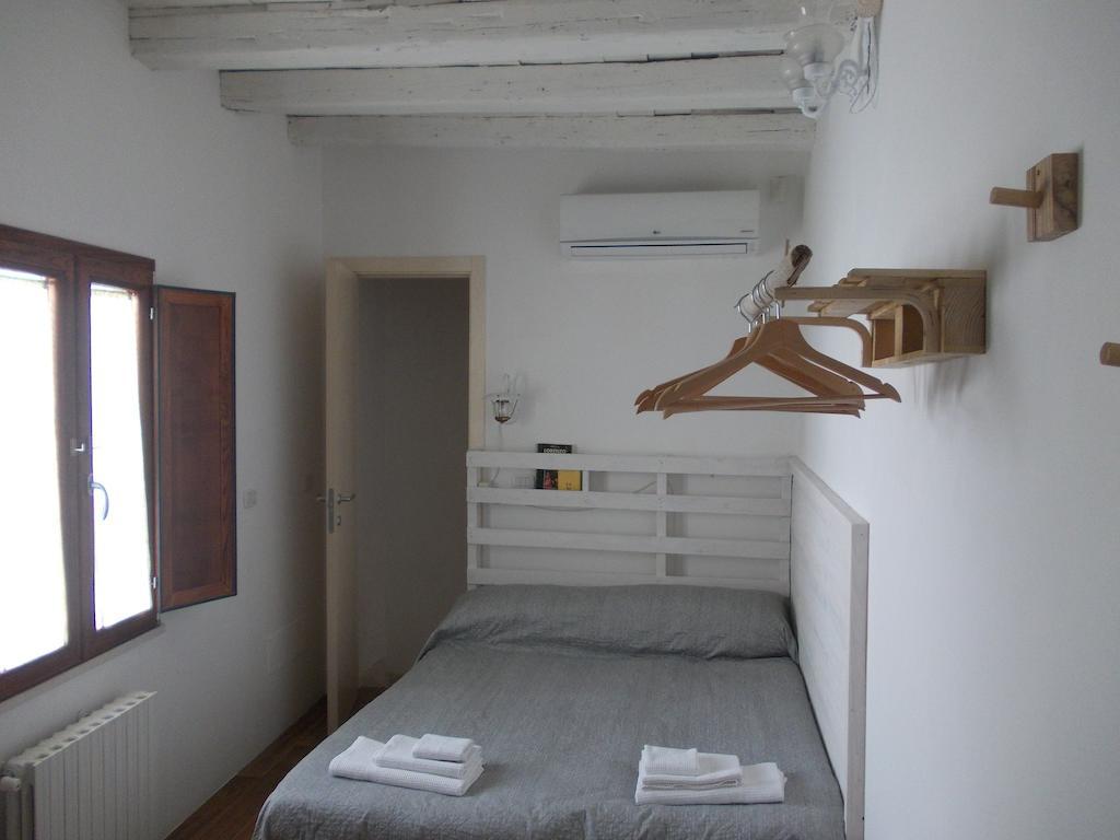 4 Camere A Trani Cameră foto